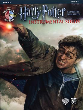 Illustration de HARRY POTTER : 16 extraits des 8 films (musique de John Williams) avec CD play-along