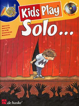 Illustration kids play solo avec cd